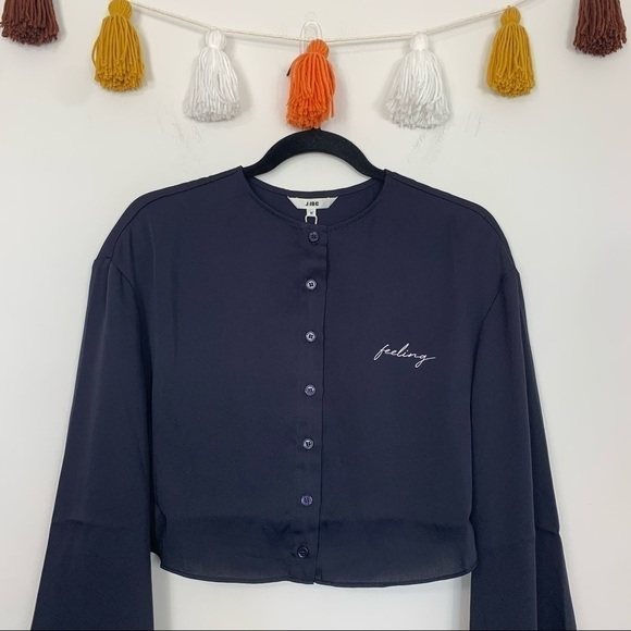 NWT J. Ing Navy Blue Feeling Embroidered Crop Top Size Medium - Picture 3 of 11